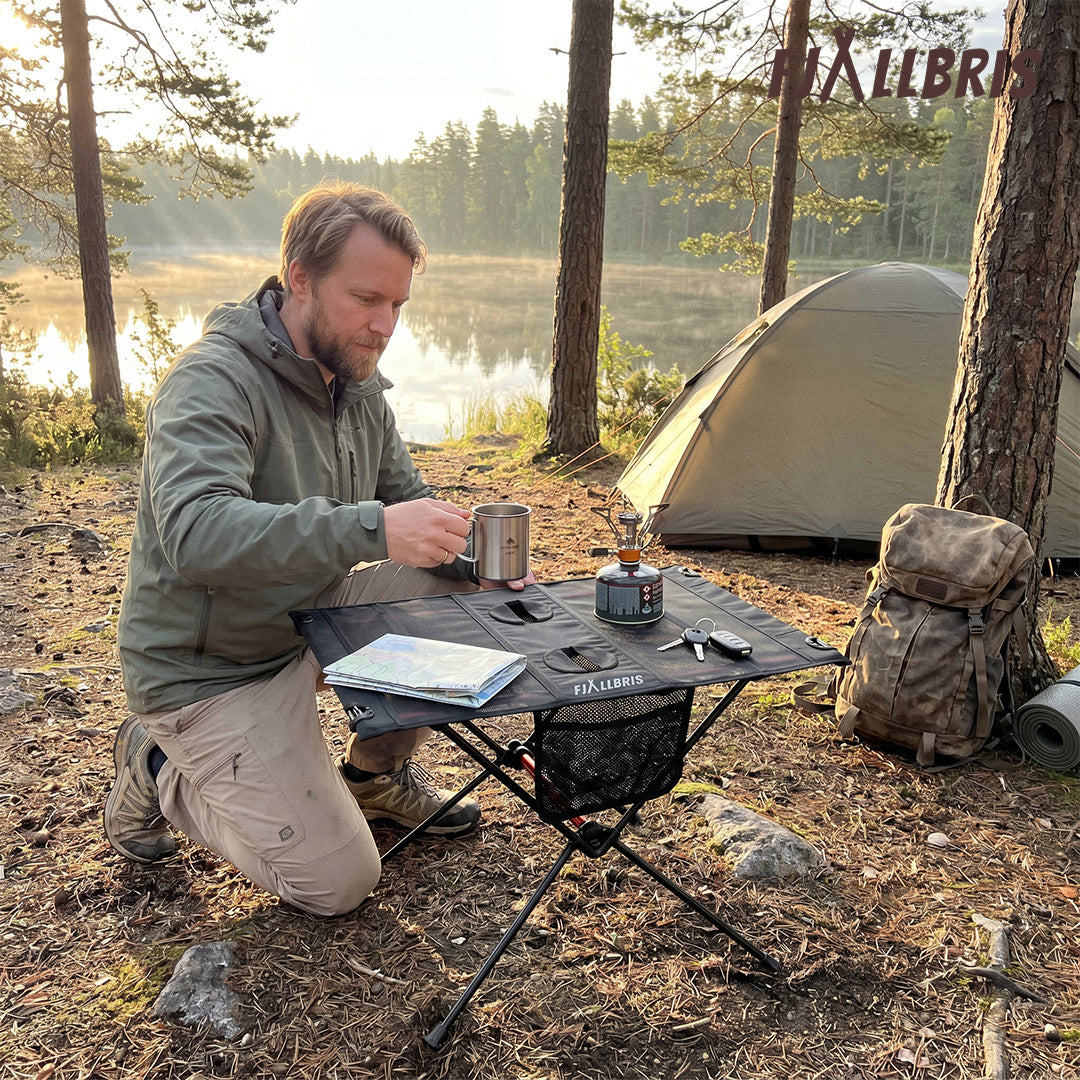 UltraKevyt Leirintäpöytä
