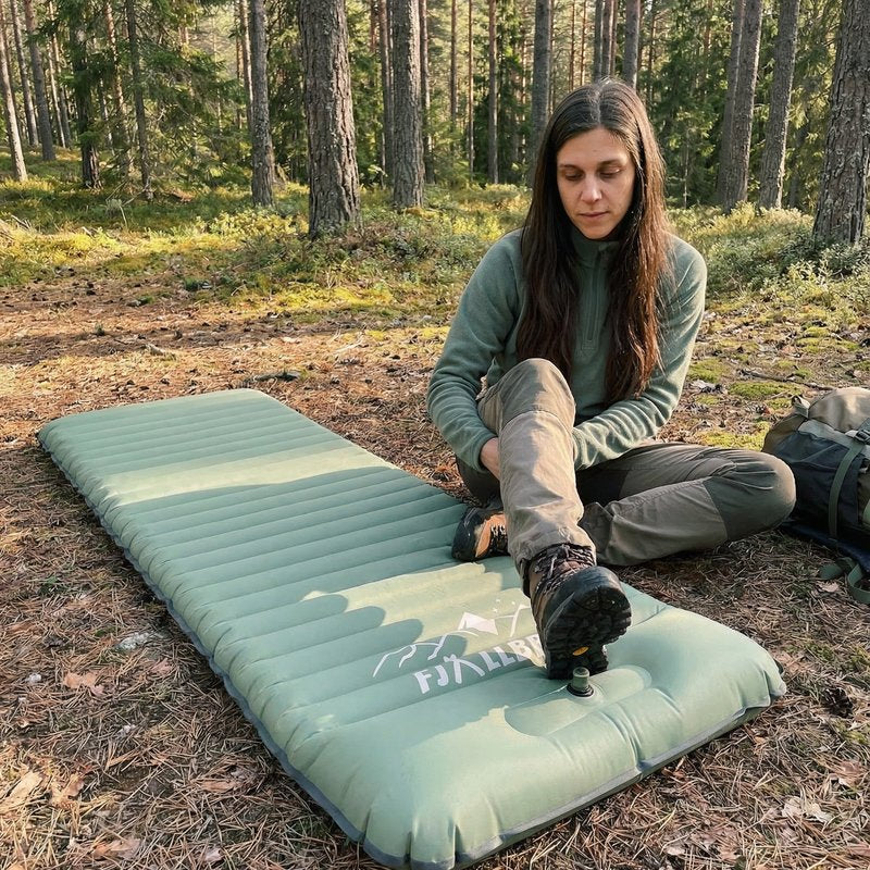 5. Inflates in under 60 seconds — no huffing required